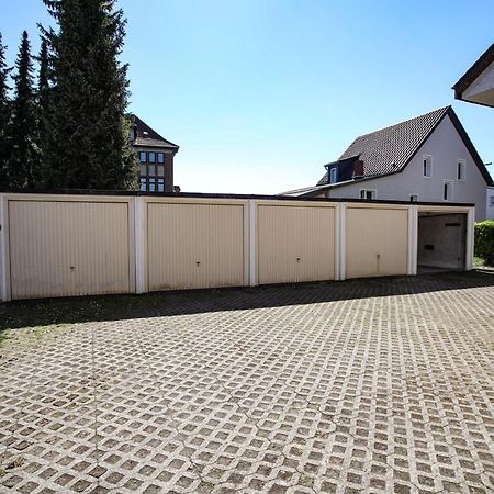 Апартаменты Zentral - Gemuetlich - Kueche - Balkon - Garage Бад-Липпшпринге Экстерьер фото