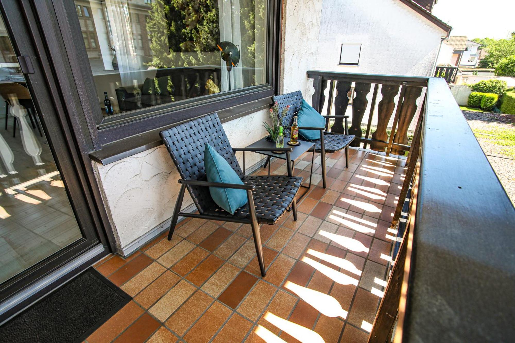Апартаменты Zentral - Gemuetlich - Kueche - Balkon - Garage Бад-Липпшпринге Экстерьер фото